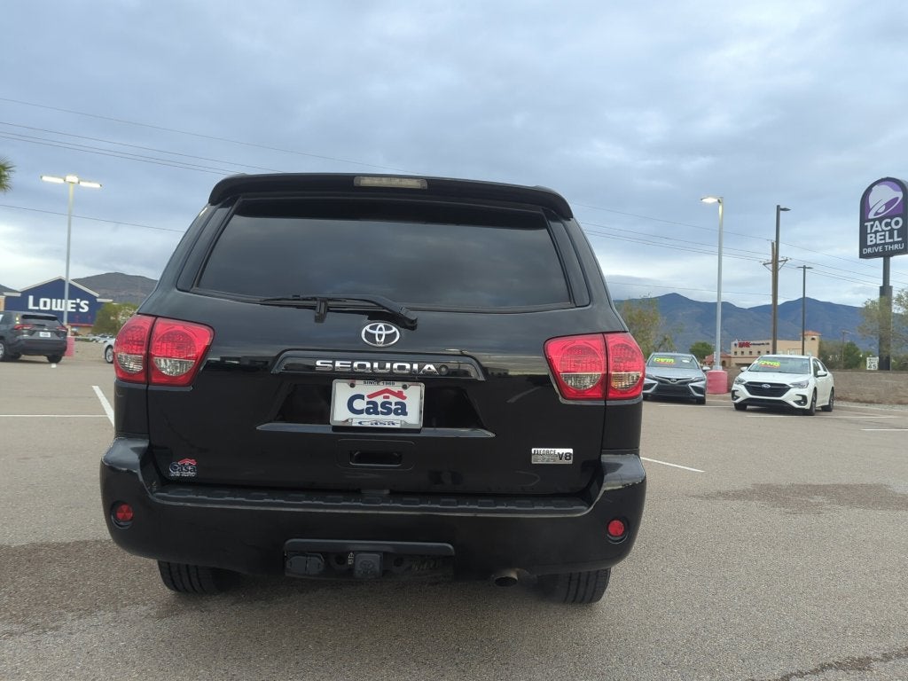 2013 Toyota Sequoia SR5 5.7L