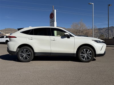 2022 Toyota Venza LE