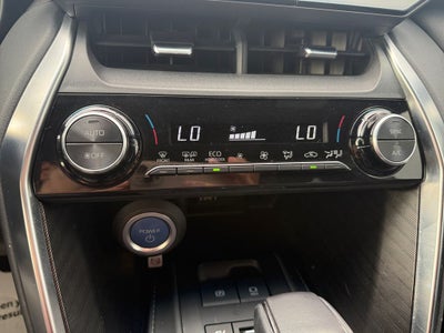 2022 Toyota Venza XLE