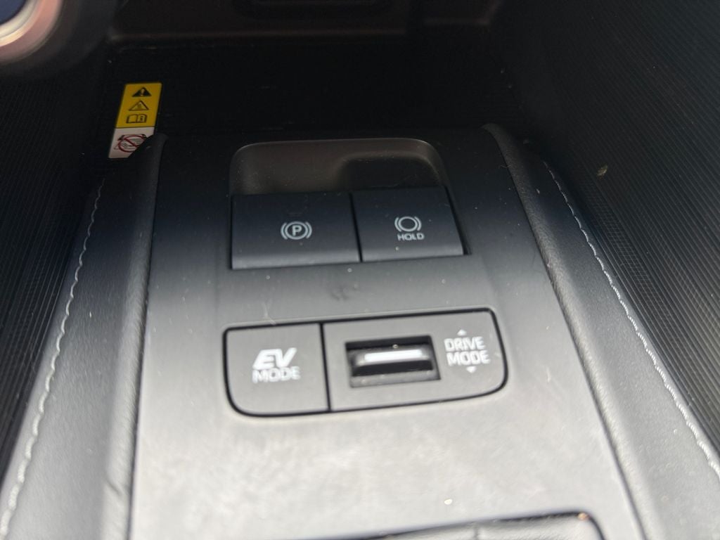 2022 Toyota Venza XLE