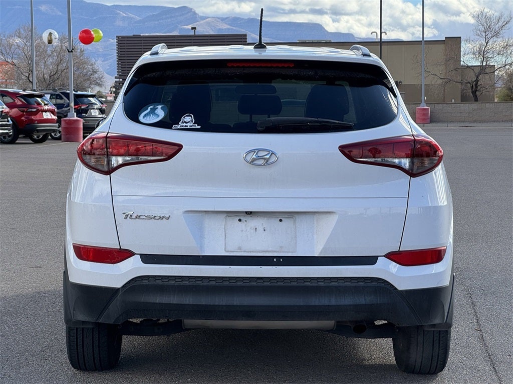 2016 Hyundai Tucson SE