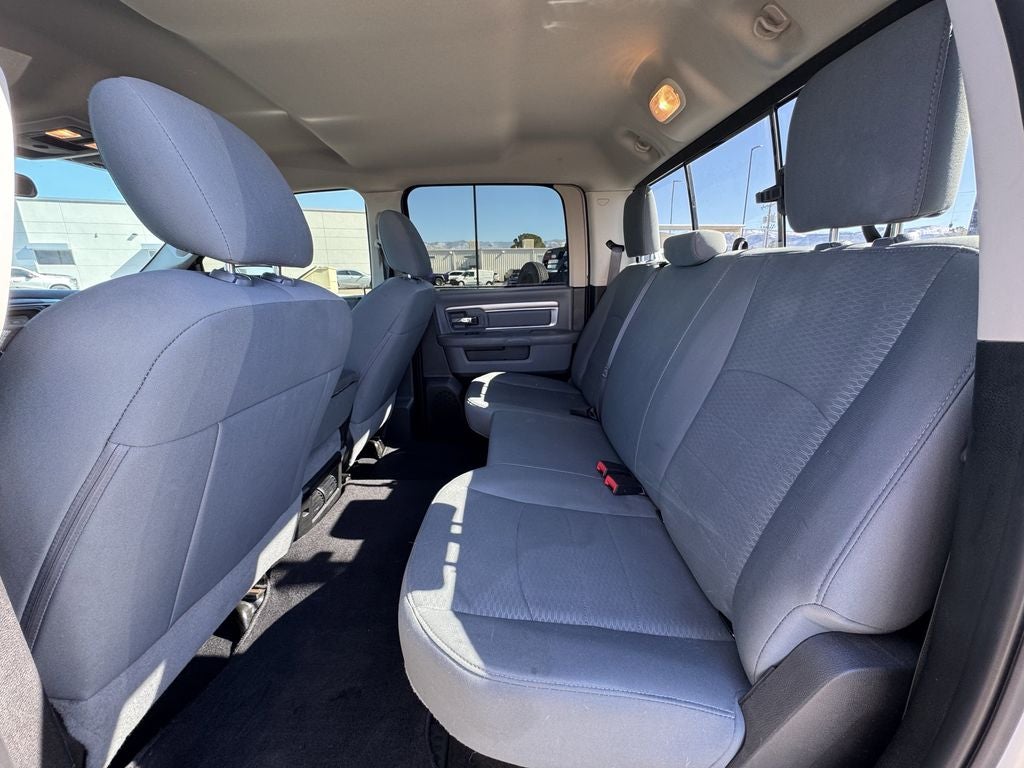2019 RAM 1500 Classic SLT Crew Cab 4x4 6'4' Box