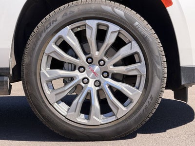 2022 GMC Yukon 4WD Denali