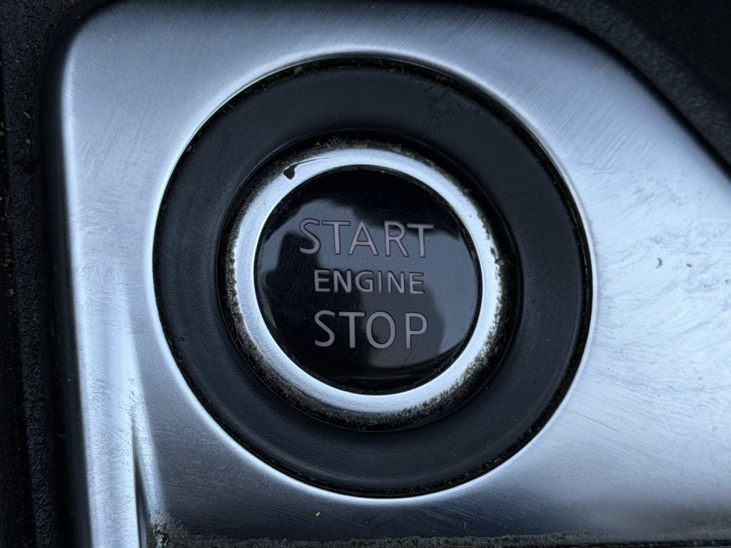 2020 Nissan Sentra SV Xtronic CVT