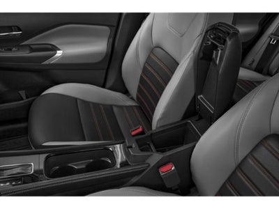 2024 Nissan Kicks SR Xtronic CVT