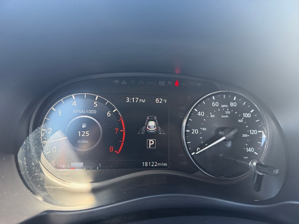 2024 Nissan Kicks SR Xtronic CVT