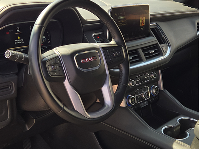 2024 GMC Yukon SLT