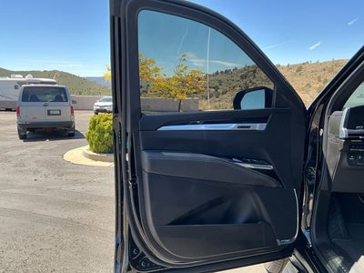 2025 Cadillac Escalade Sport