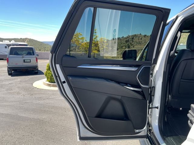 2025 Cadillac Escalade Sport