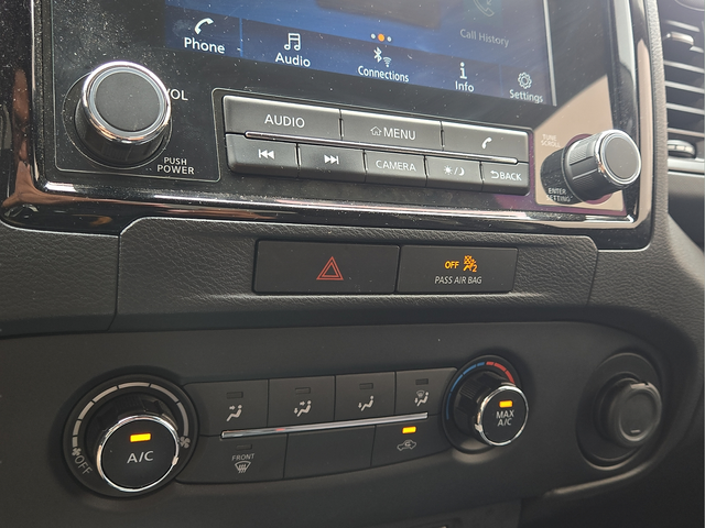 2022 Nissan Frontier S