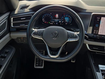 2024 Volkswagen Atlas Cross Sport 2.0T SEL R-Line
