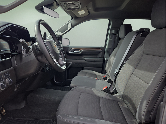 2025 Chevrolet Silverado 1500 LT LT1