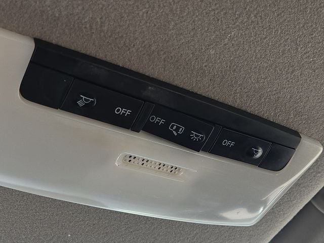 2020 Nissan Versa 1.6 SR