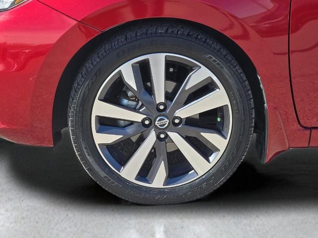 2020 Nissan Versa 1.6 SR