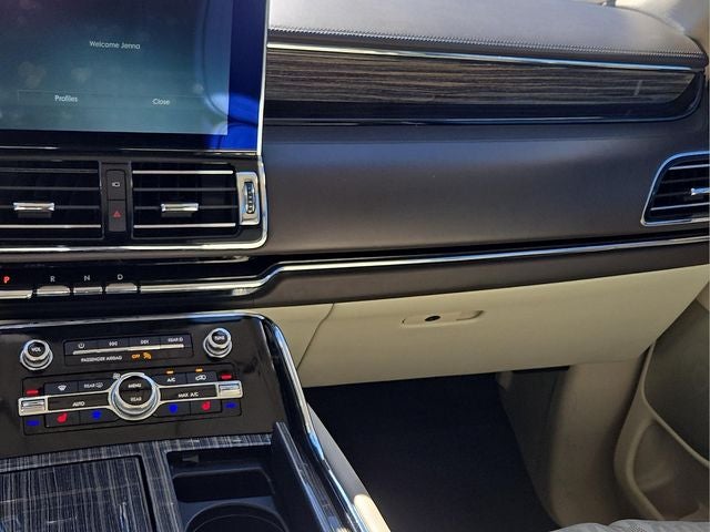 2019 Lincoln Navigator Black Label