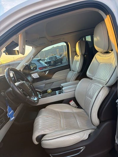 2019 Lincoln Navigator Black Label