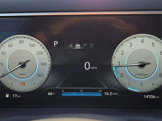 2023 Hyundai Santa Cruz SEL Premium