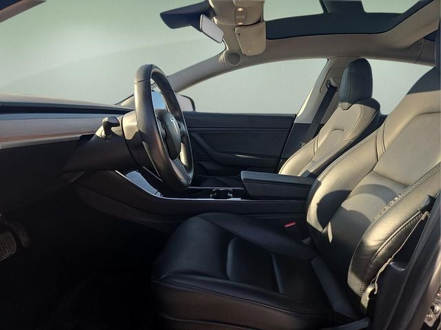 2018 Tesla Model 3 Mid Range