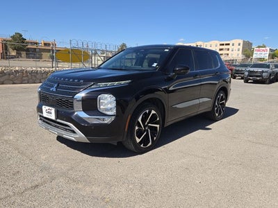 2022 Mitsubishi Outlander SE