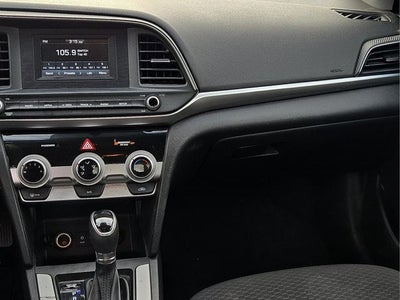2019 Hyundai Elantra SE