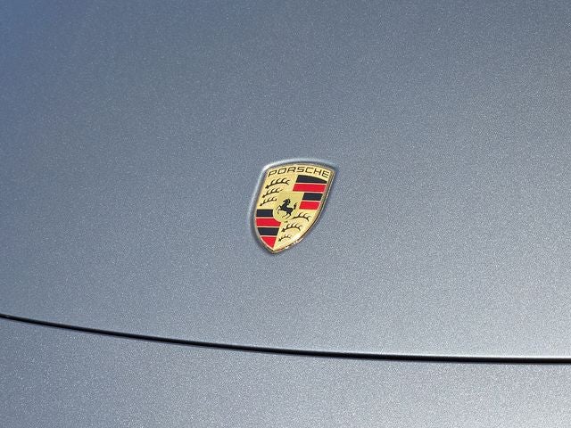 2020 Porsche 911 Carrera