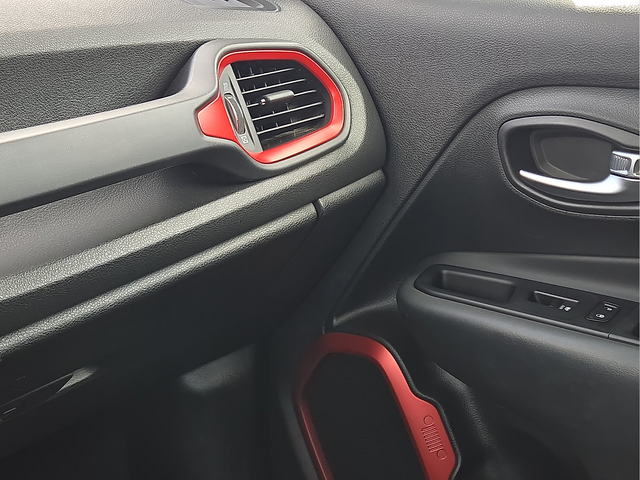 2021 Jeep Renegade Trailhawk