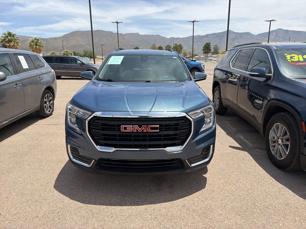 2024 GMC Terrain SLE