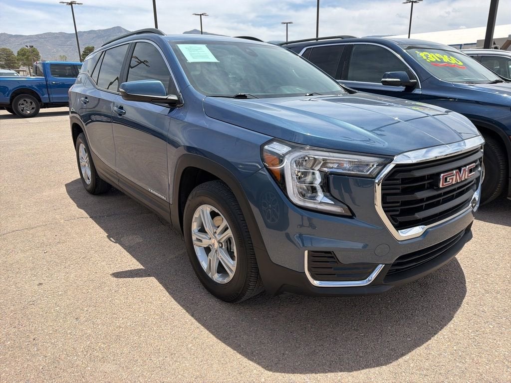 2024 GMC Terrain SLE