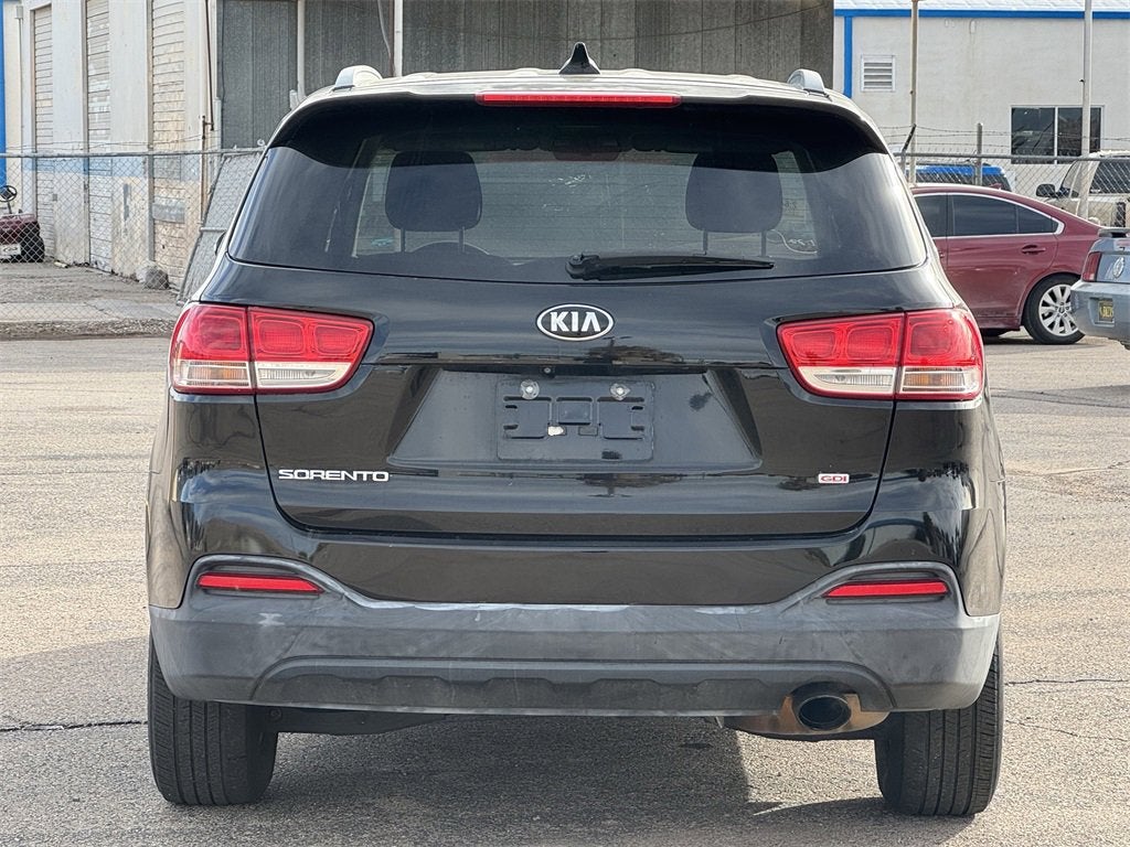 2016 Kia Sorento LX