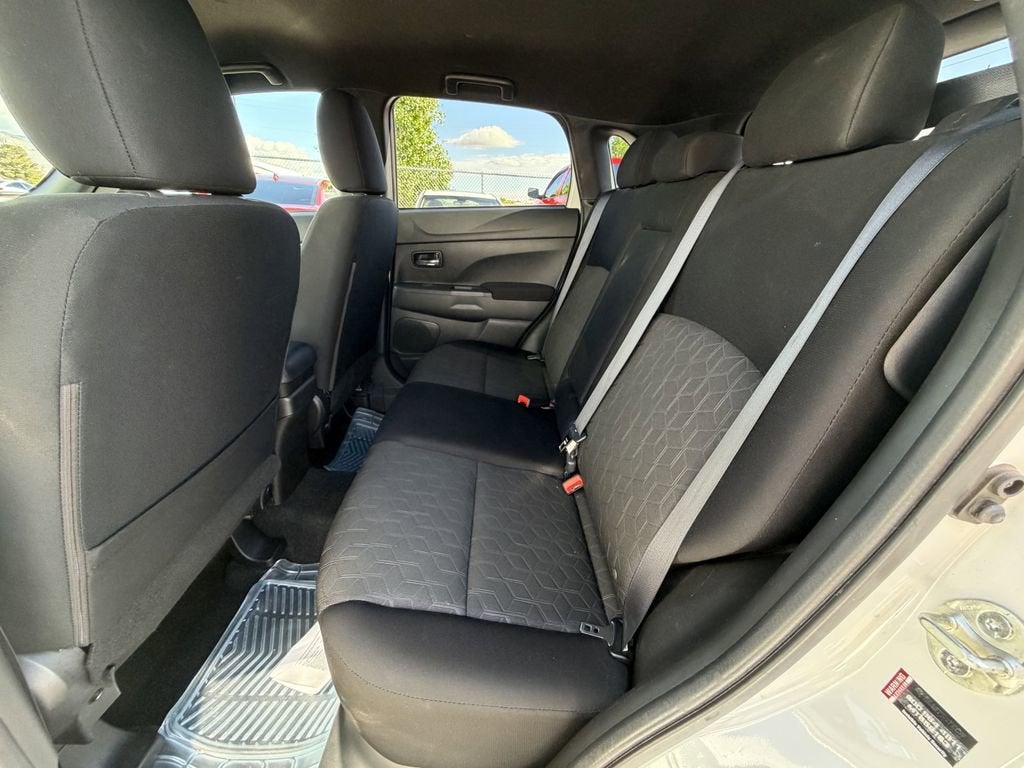 2020 Mitsubishi Outlander Sport ES 2.0