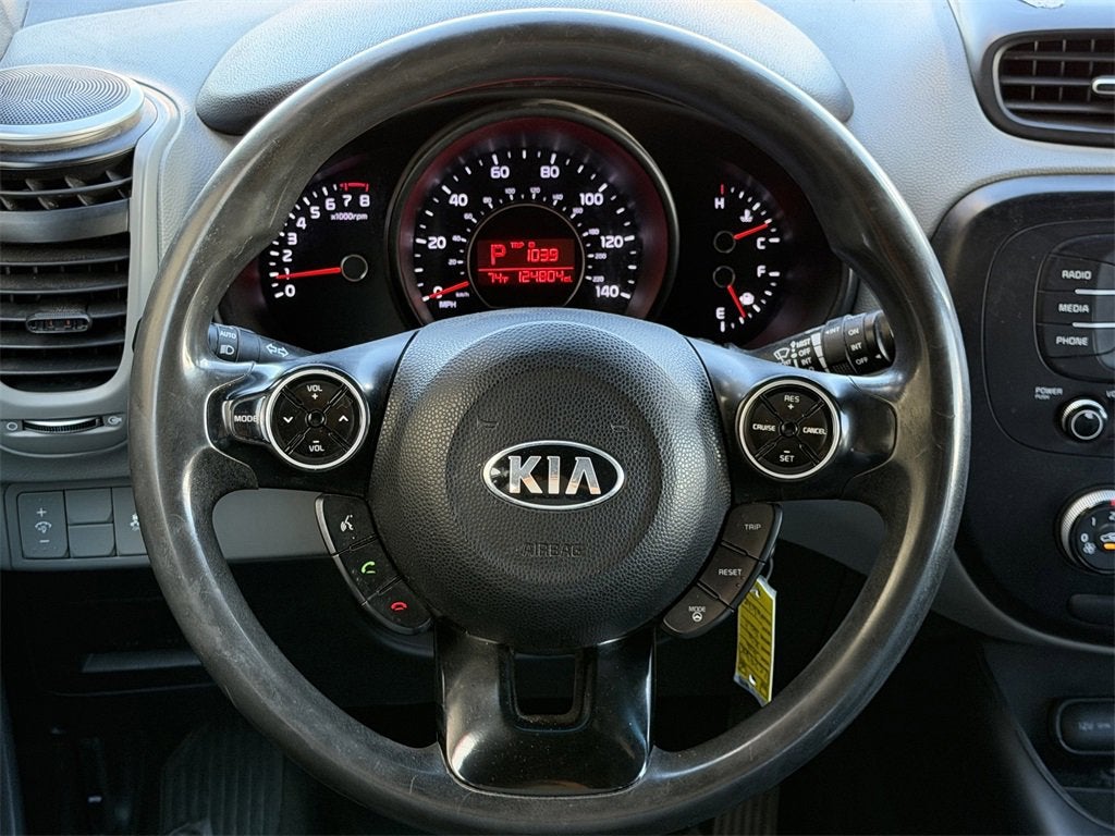2016 Kia Soul Base