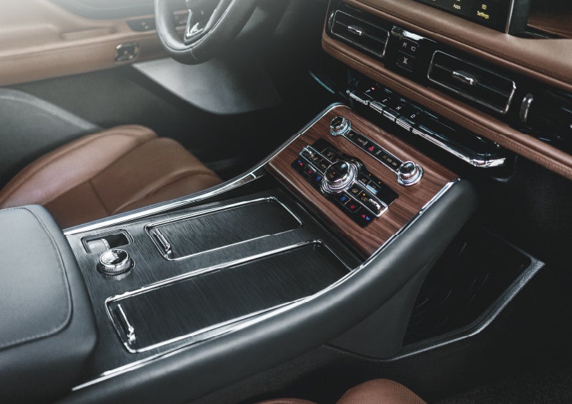 The front center console of a 2024 Lincoln Aviator® SUV is shown | Casa Lincoln in El Paso TX