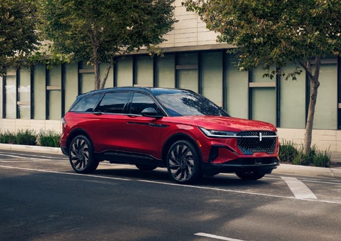 2026 Lincoln Nautilus® SUV with the available Jet Appearance Package and Hybrid transmission. | Casa Lincoln in El Paso TX