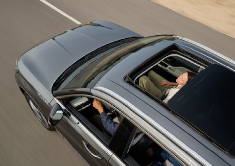 The available panoramic Vista Roof® of a 2027 Lincoln Aviator® SUV is open. | Casa Lincoln in El Paso TX