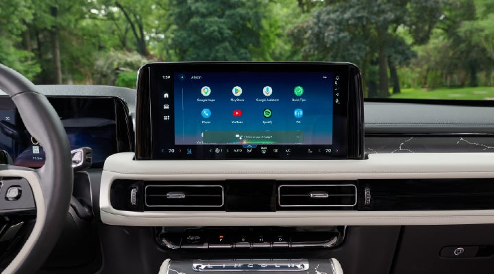 The center touchscreen inside a 2027 Lincoln Aviator® Black Label™ SUV | Casa Lincoln in El Paso TX